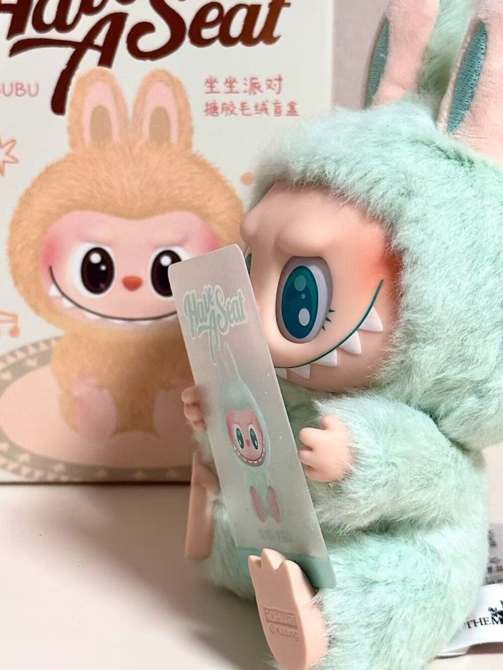 Labubu2.0 have a seat series Confirmed box QUQU - Picture 3 of 4